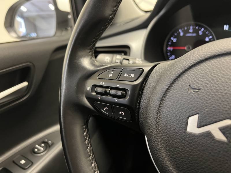 Kia Stonic - Photo 23