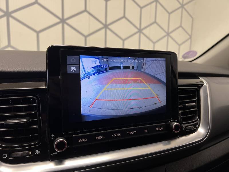 Kia Stonic - Photo 27