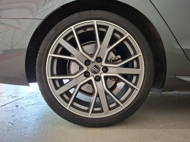 Audi A4 - Photo 16