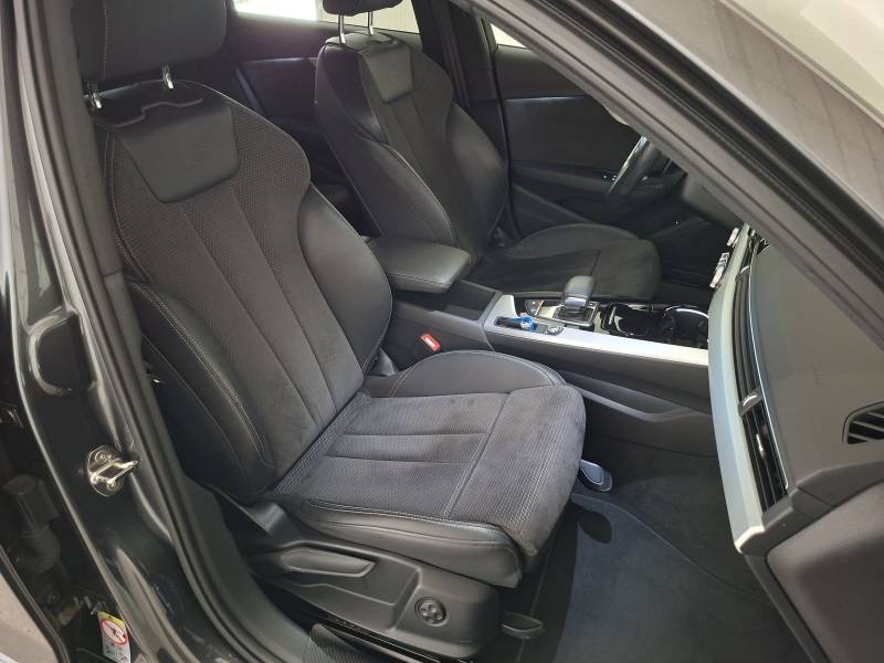 Audi A4 - Photo 24