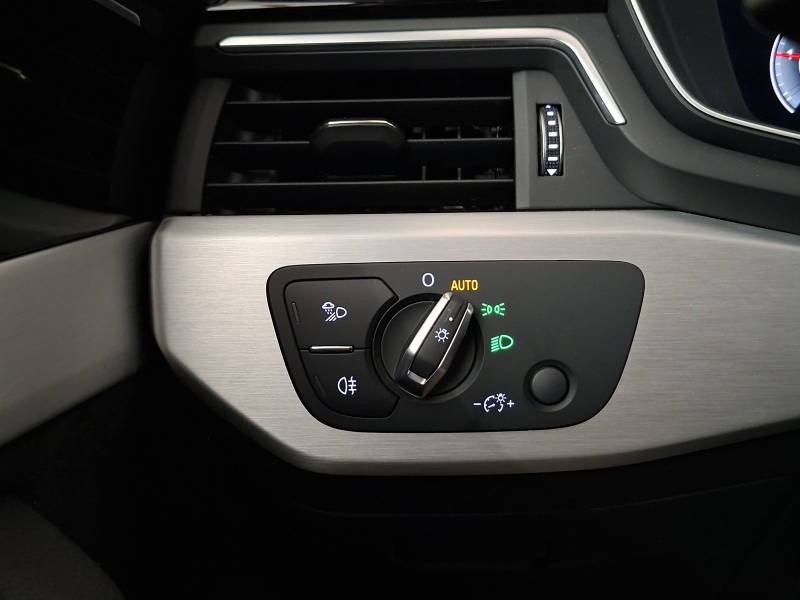 Audi A4 - Photo 27
