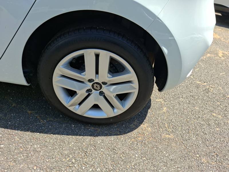 Renault Clio - Photo 19