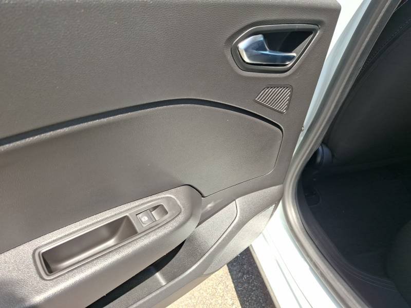 Renault Clio - Photo 37