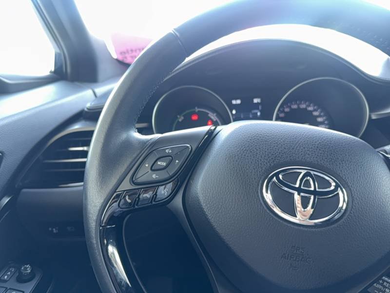 Toyota C-HR - Photo 28