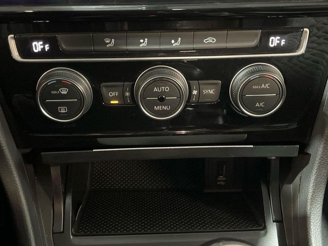 Volkswagen Golf - Photo 19