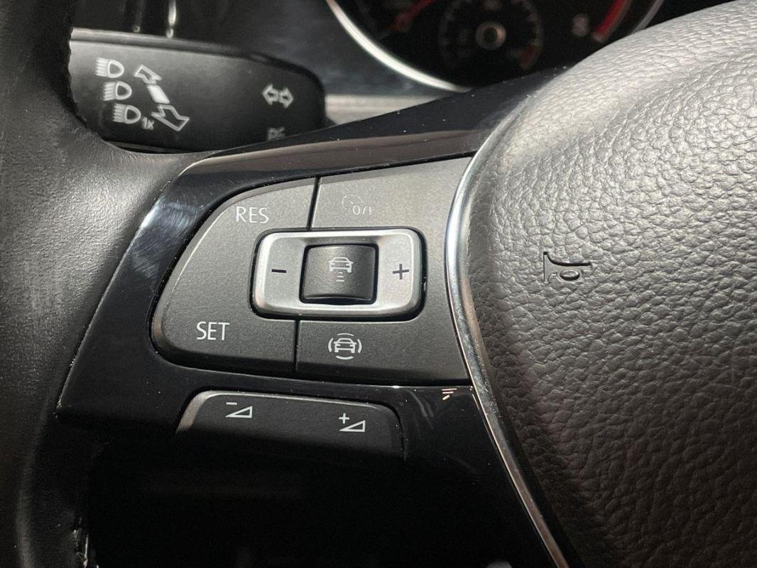 Volkswagen Golf - Photo 21