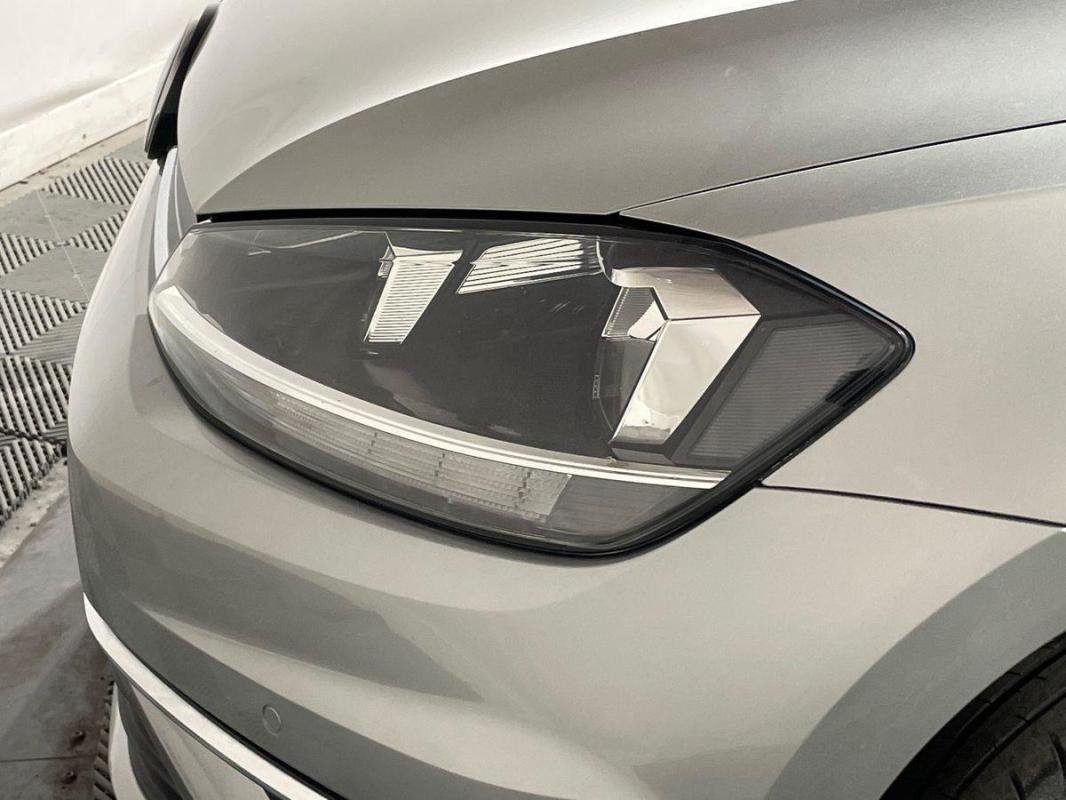 Volkswagen Golf - Photo 26