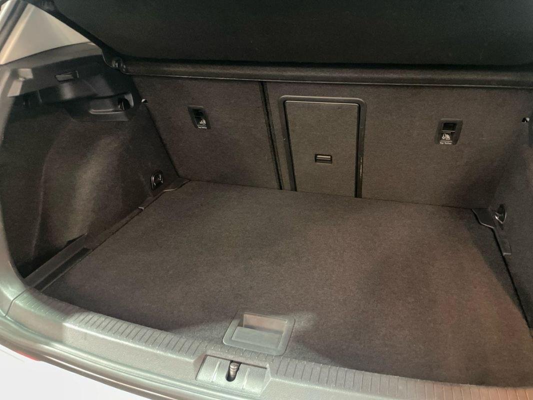 Volkswagen Golf - Photo 32