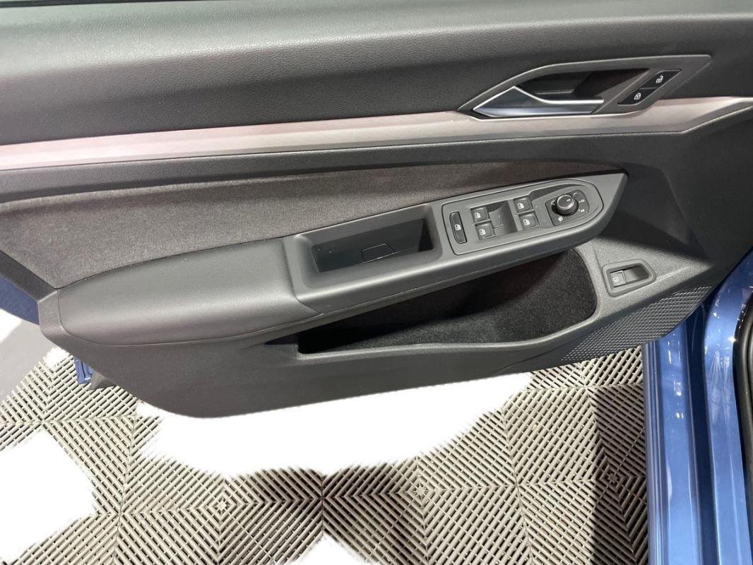 Volkswagen Golf - Photo 15
