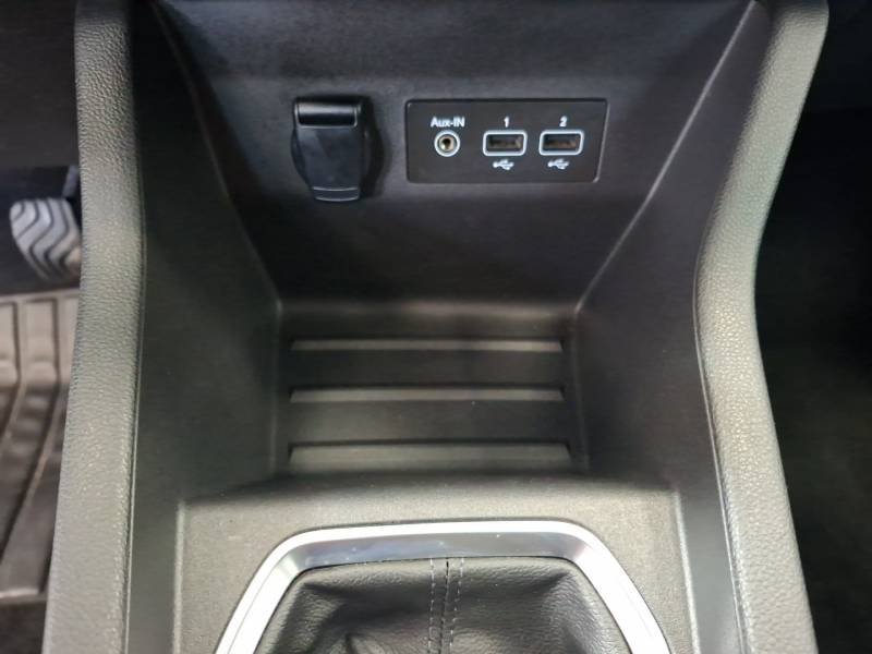 Renault Clio - Photo 25