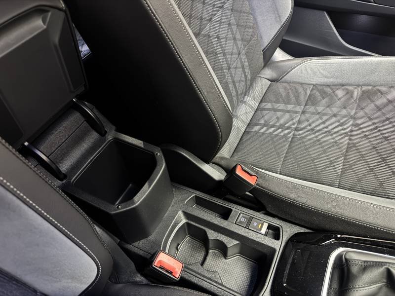 Volkswagen T-Roc - Photo 33