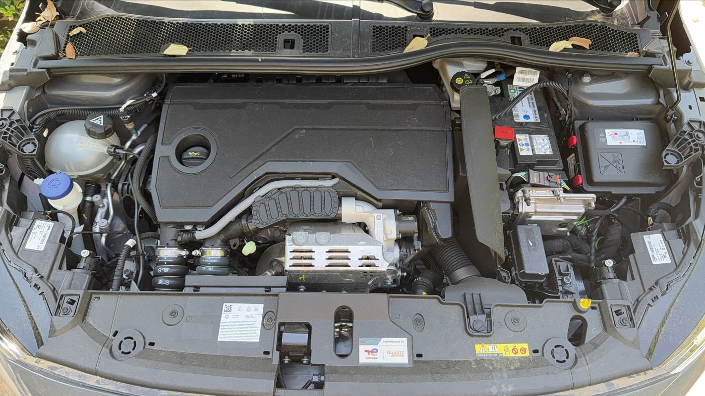 Peugeot 208 - Photo 15
