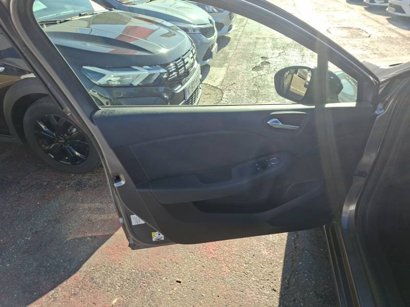 Renault Clio - Photo 42