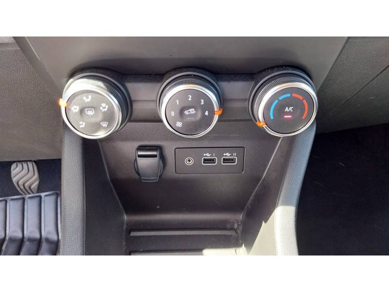 Renault Clio - Photo 32