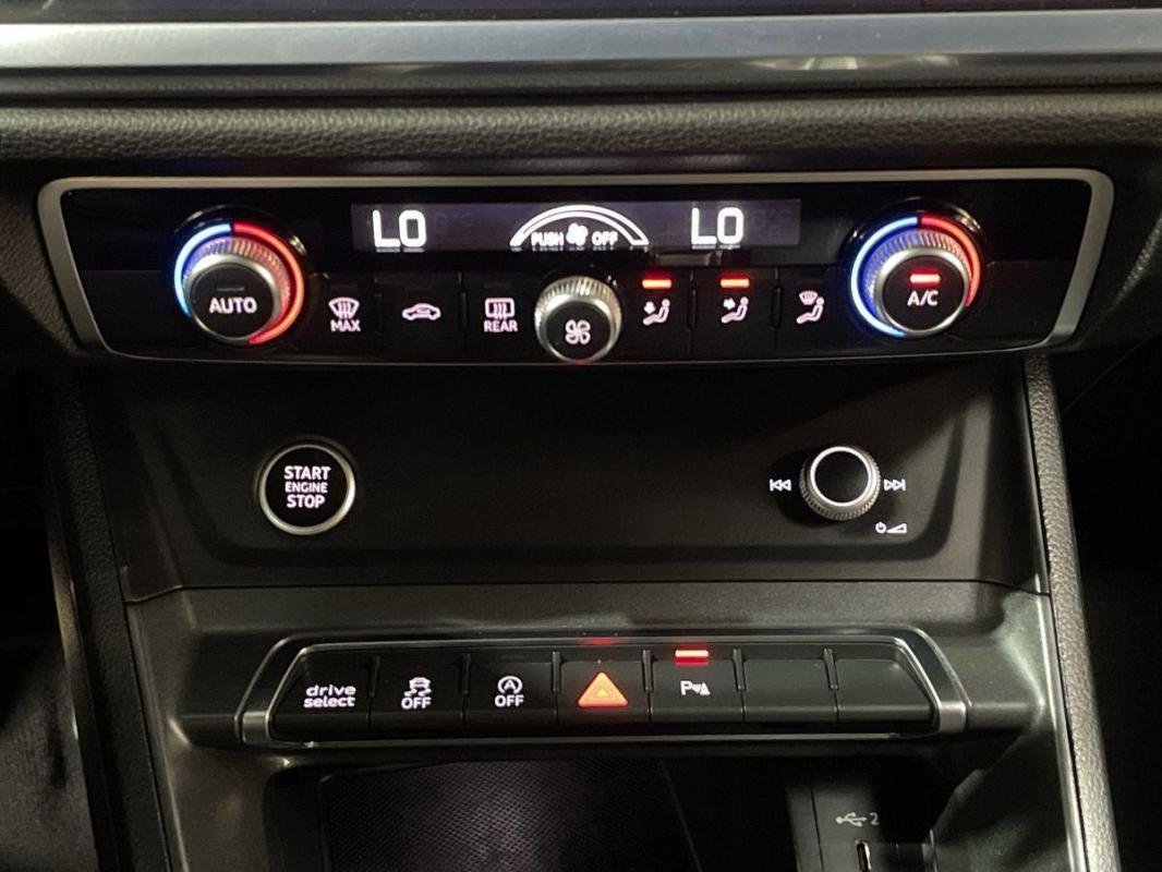 Audi Q3 - Photo 19