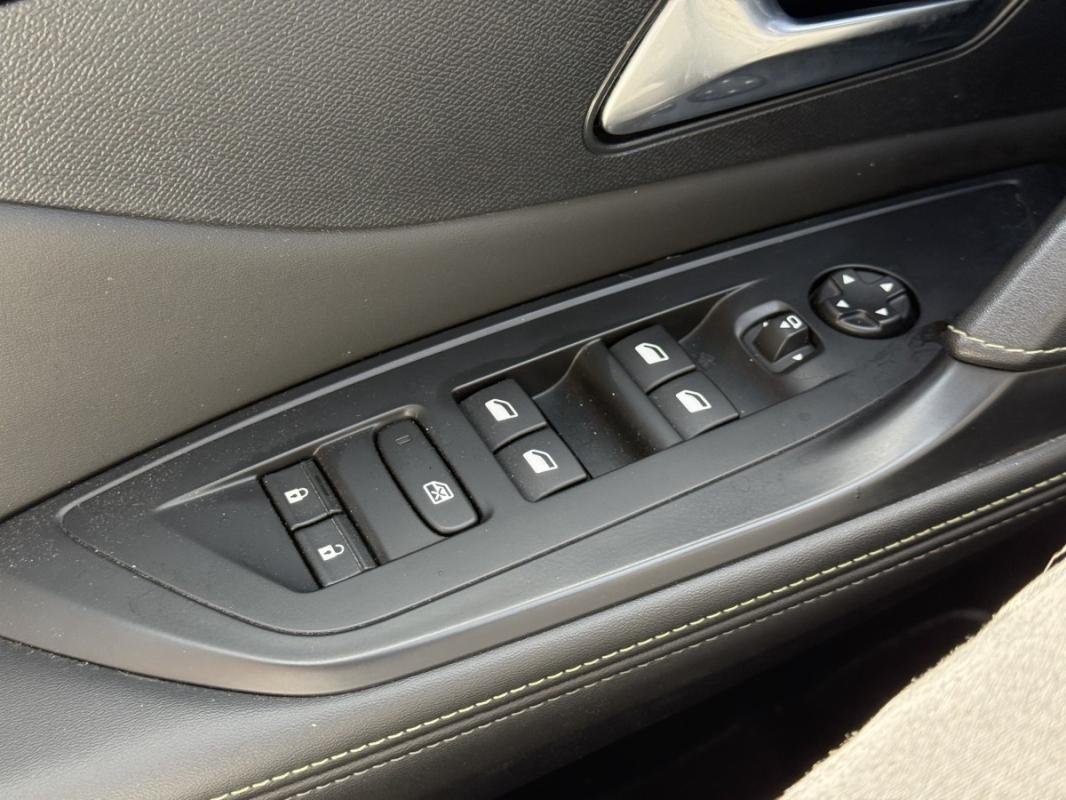 Peugeot 308 SW - Photo 26