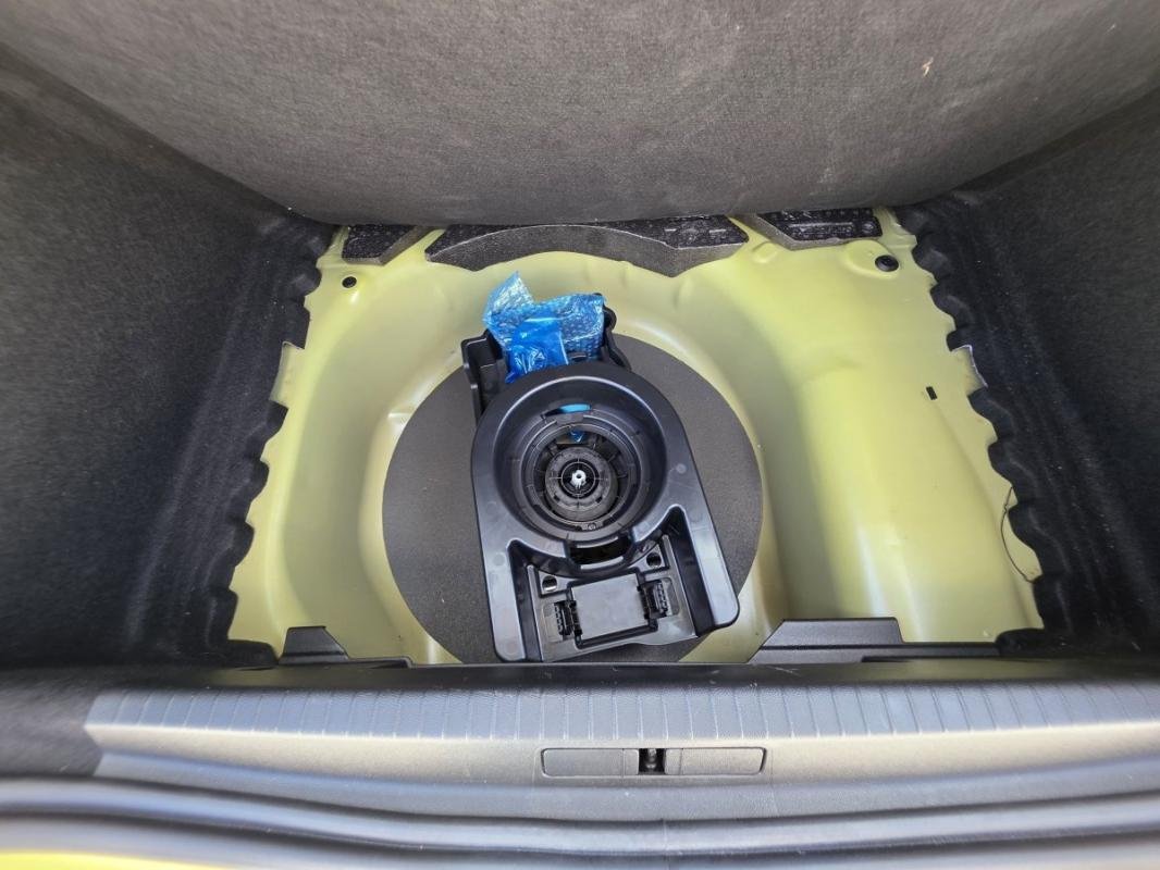 Peugeot 208 - Photo 14