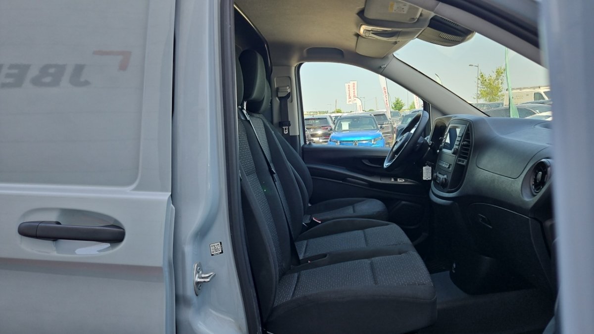 Mercedes Vito - Photo 11