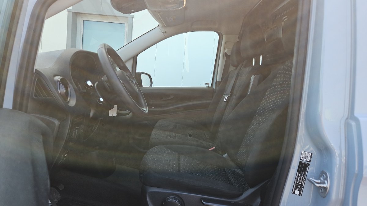 Mercedes Vito - Photo 13