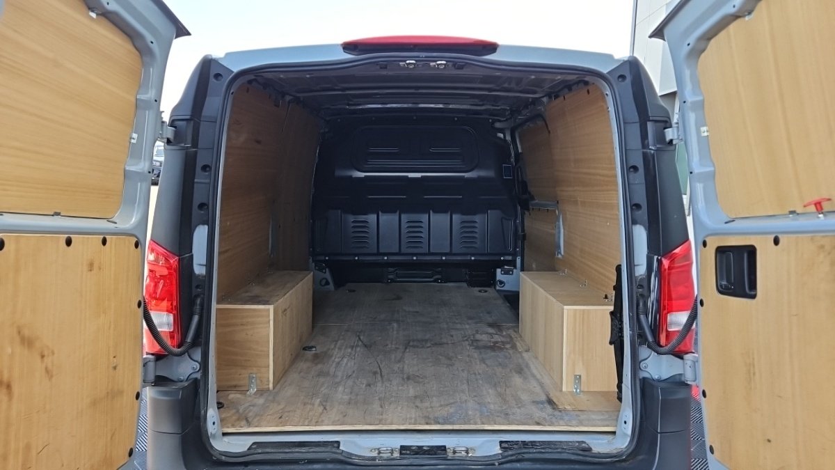 Mercedes Vito - Photo 9