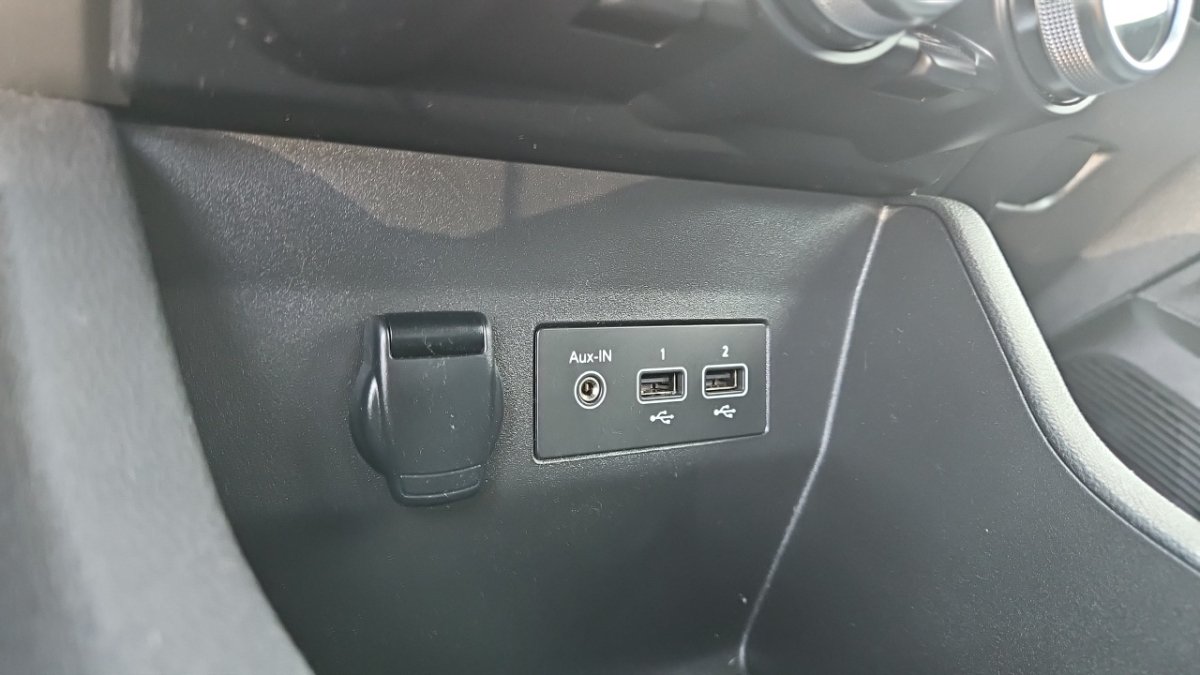 Renault Clio - Photo 26