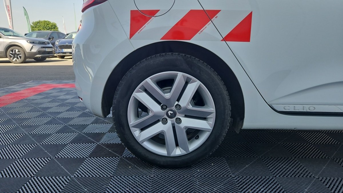 Renault Clio - Photo 8