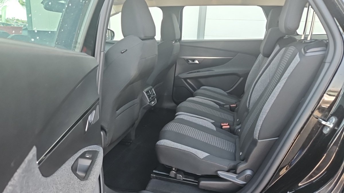 Peugeot 5008 - Photo 11