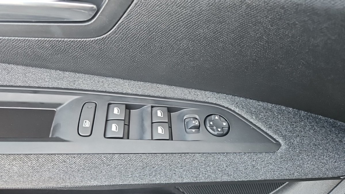 Peugeot 5008 - Photo 28