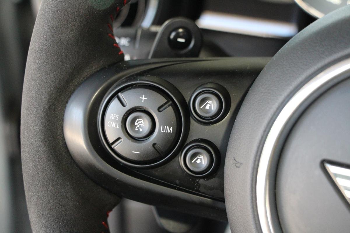 Mini Cabrio - Photo 19