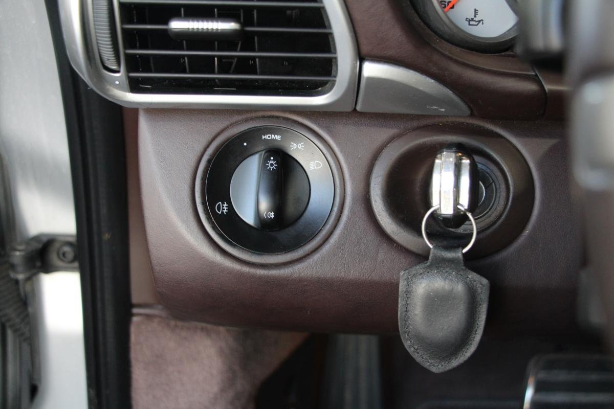 Porsche 911 - Photo 15