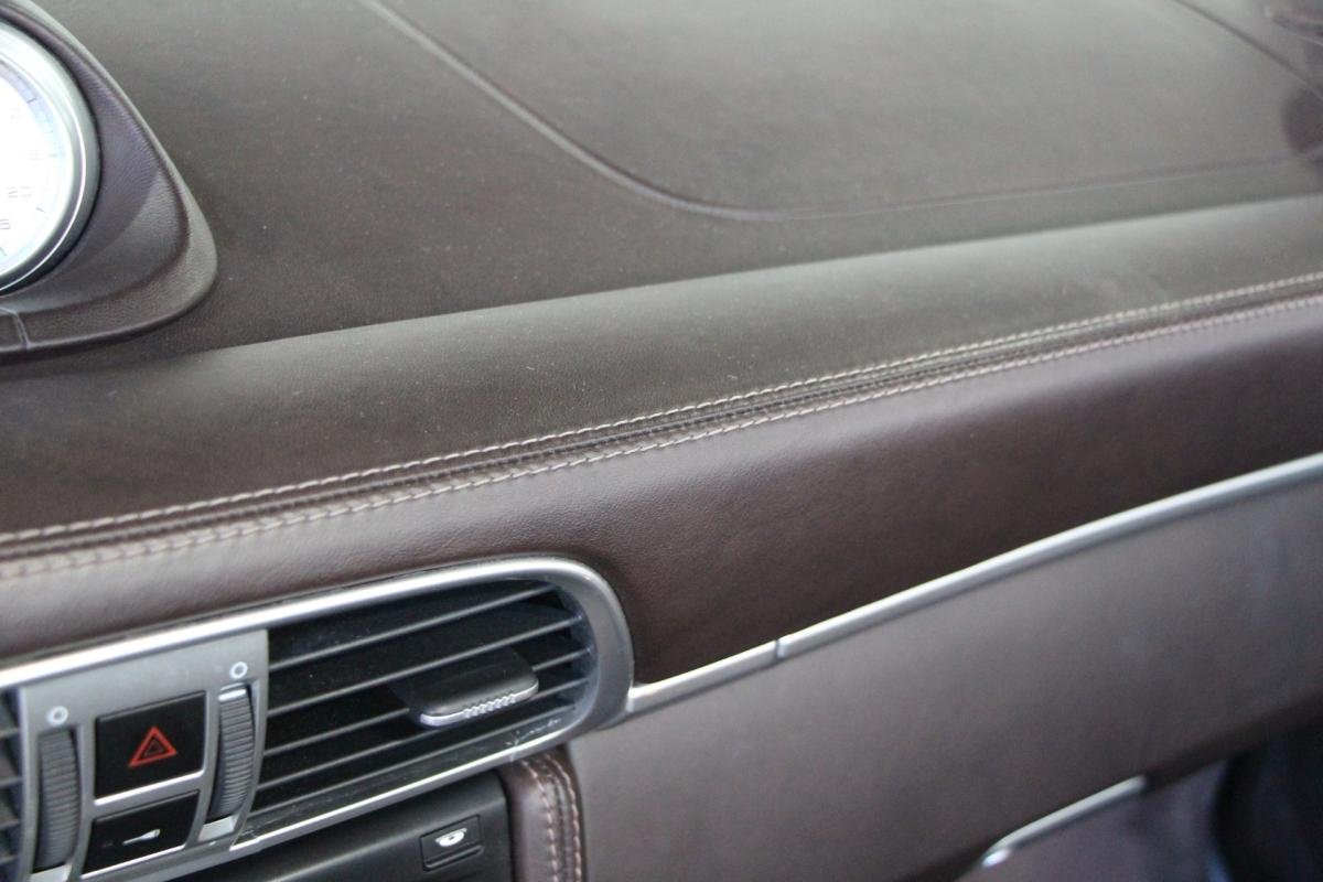 Porsche 911 - Photo 18