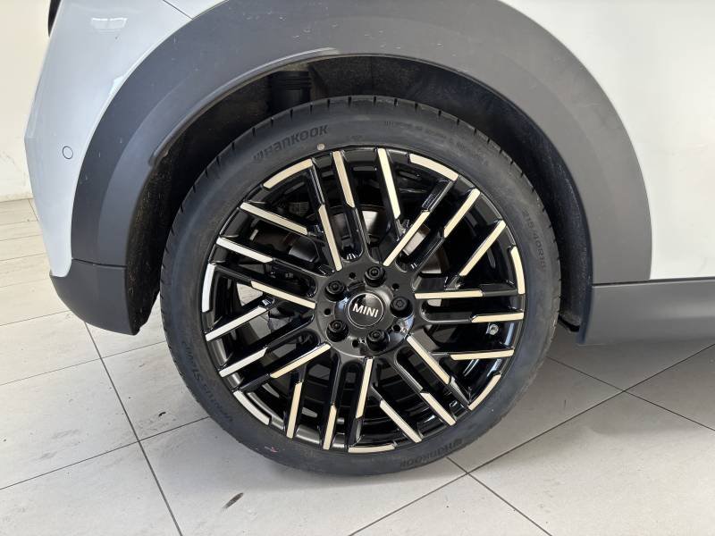 Mini Cooper - Photo 12
