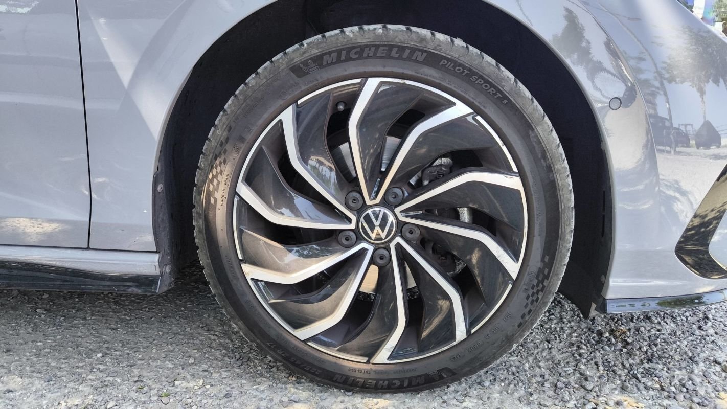 Volkswagen Golf - Photo 17