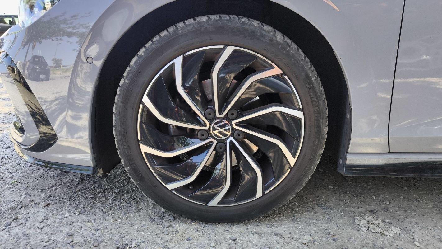 Volkswagen Golf - Photo 18