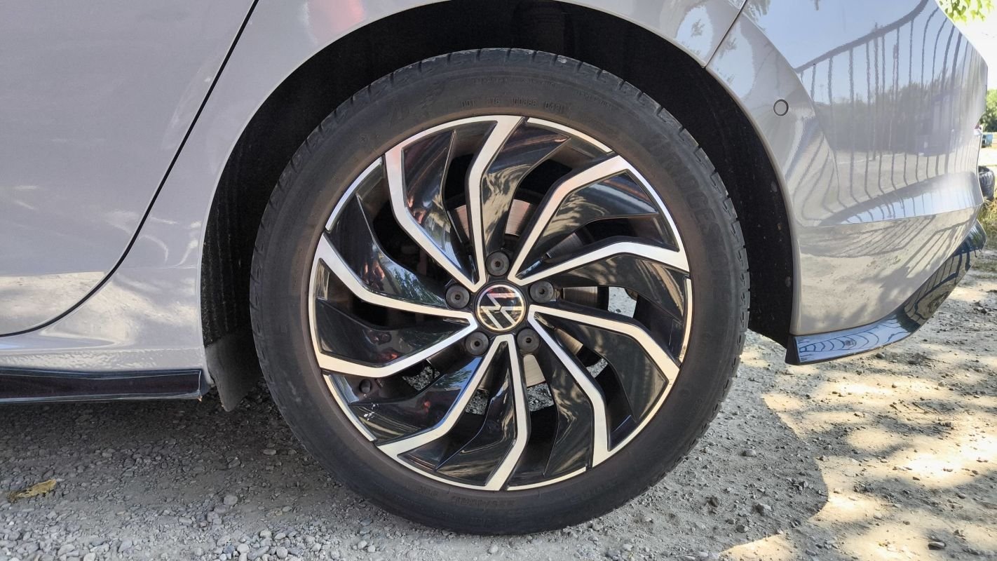 Volkswagen Golf - Photo 19