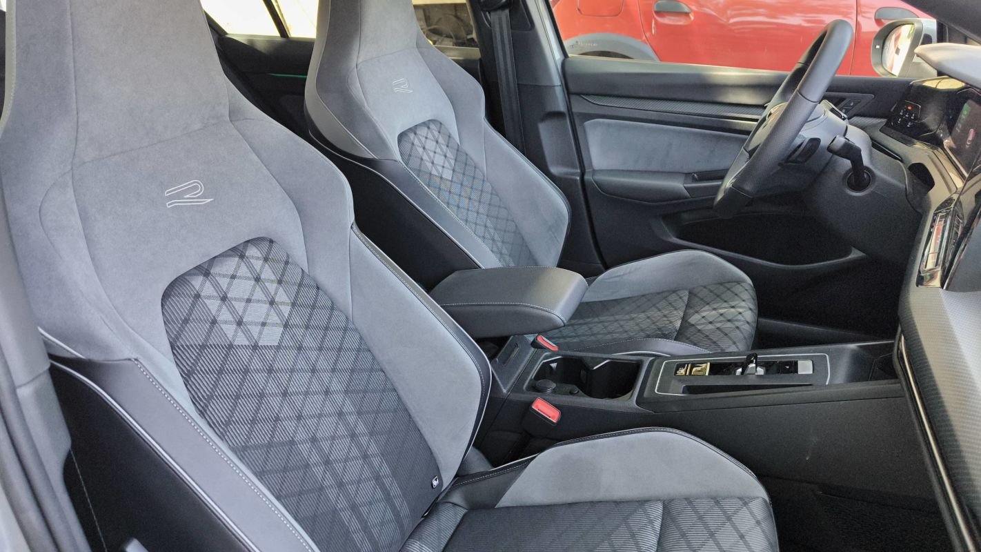 Volkswagen Golf - Photo 28