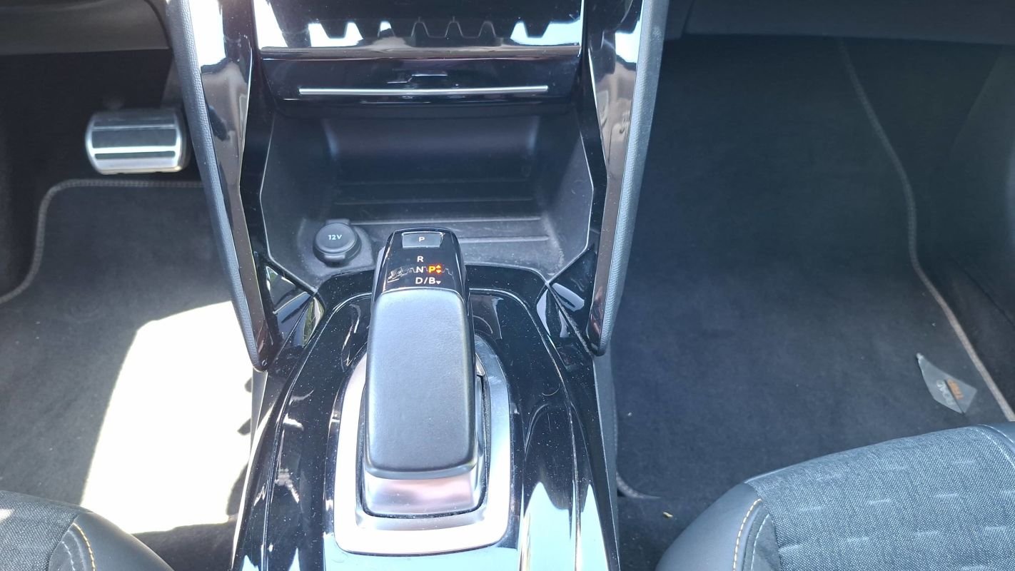 Peugeot 2008 - Photo 29