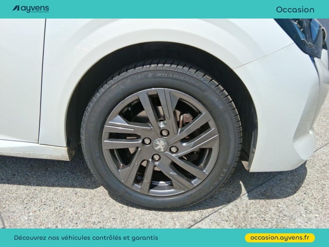 Peugeot 208 - Photo 15