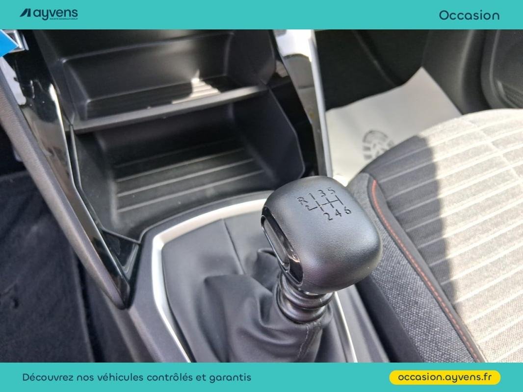 Peugeot 208 - Photo 9