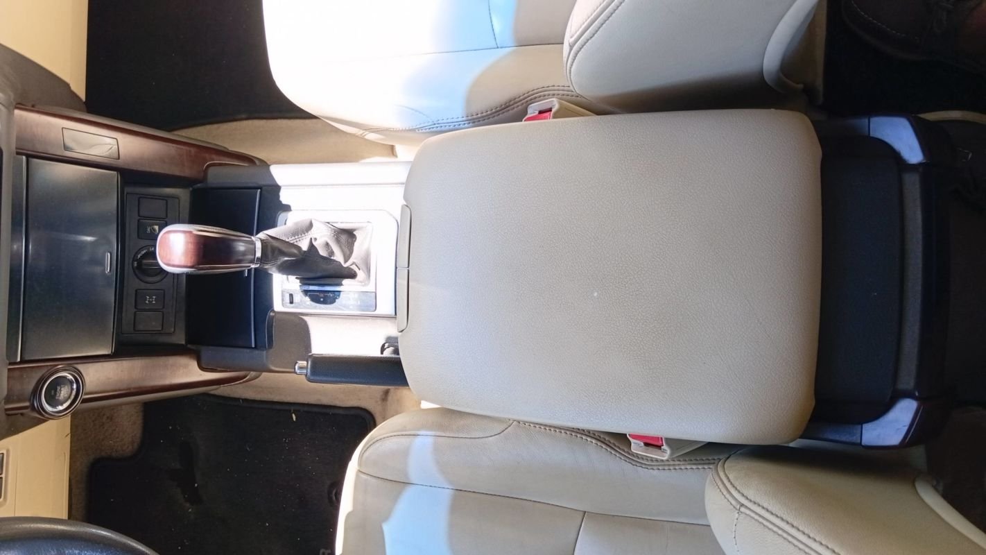 Toyota Land Cruiser - Photo 27