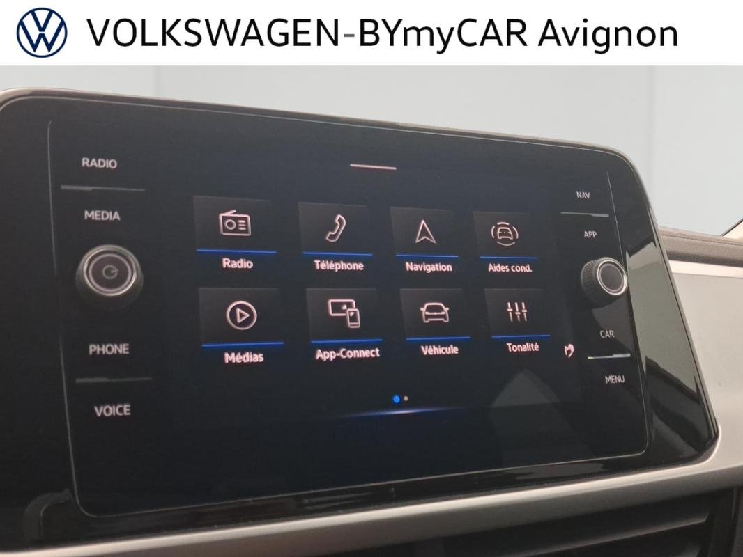 Volkswagen T-Roc - Photo 13