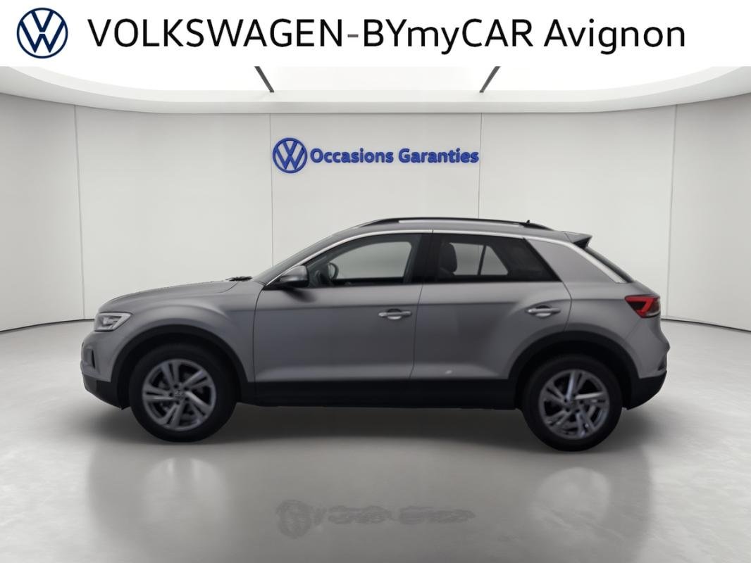 Volkswagen T-Roc - Photo 2