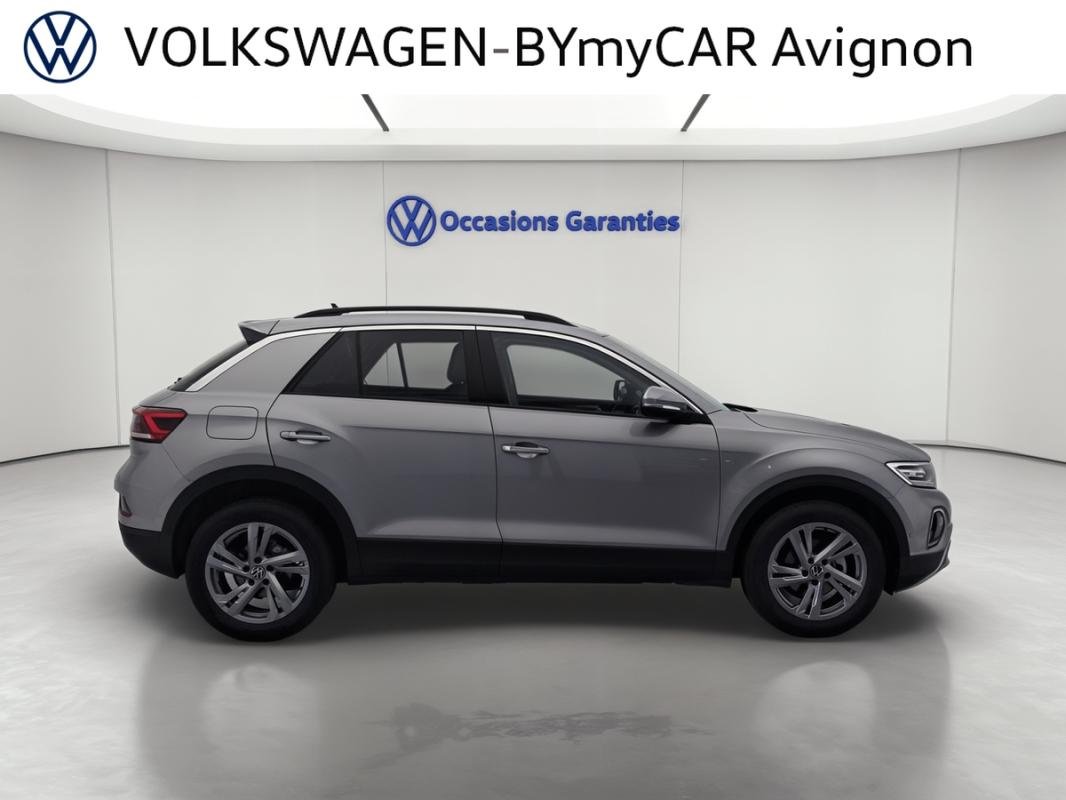 Volkswagen T-Roc - Photo 6