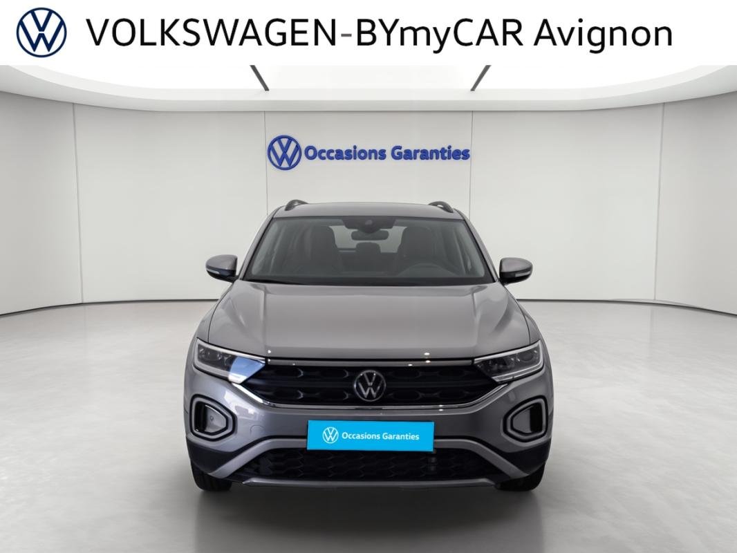 Volkswagen T-Roc - Photo 8