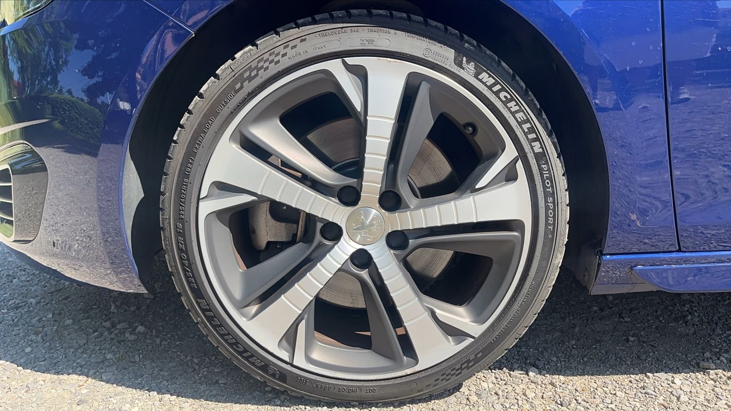 Peugeot 308 - Photo 18