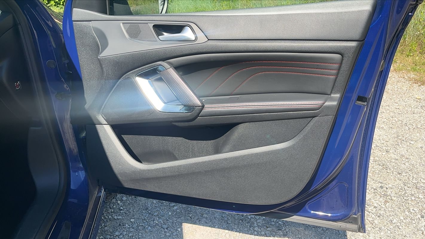 Peugeot 308 - Photo 22