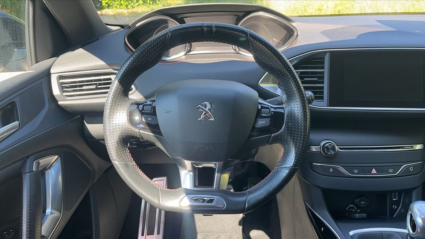 Peugeot 308 - Photo 24