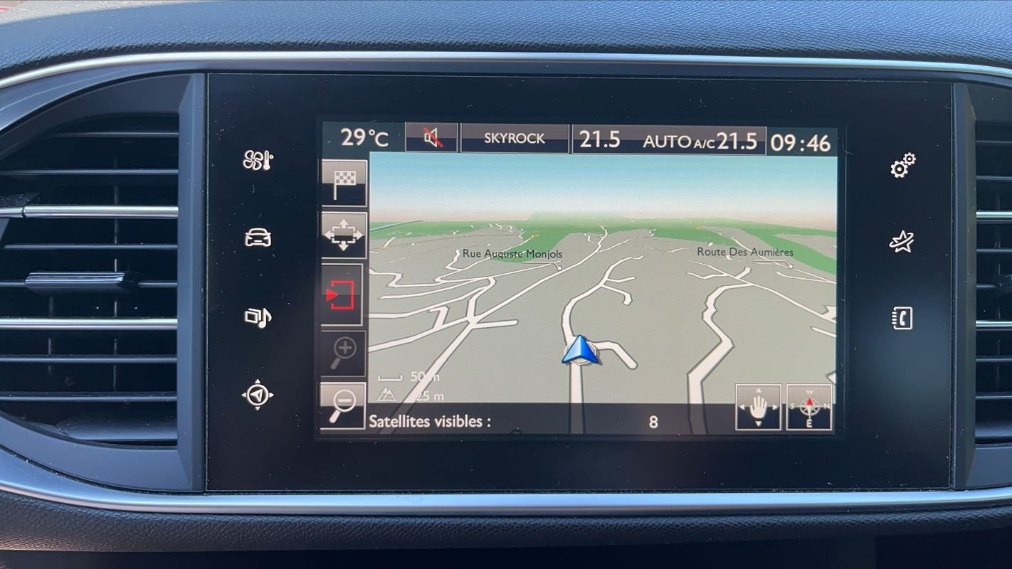 Peugeot 308 - Photo 25