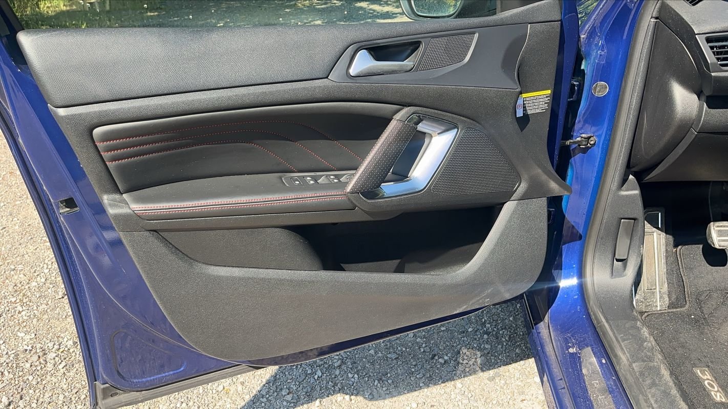 Peugeot 308 - Photo 7