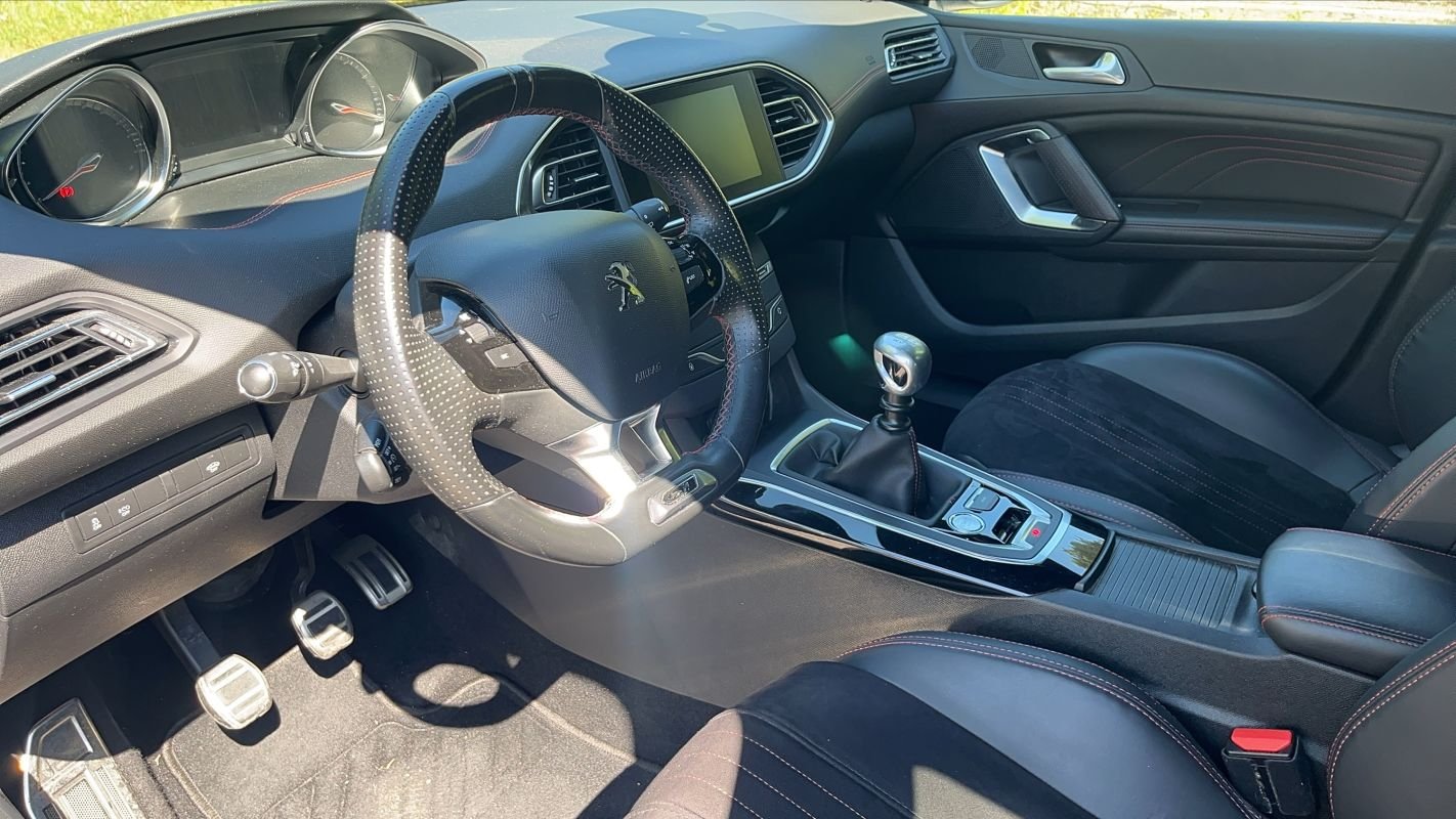 Peugeot 308 - Photo 8